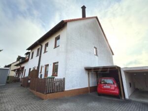 Hofansicht Carport