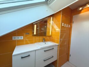 Badezimmer DG