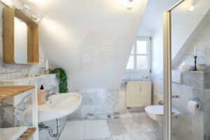 Badezimmer DG