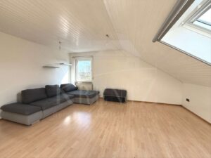Wohnzimmer DG